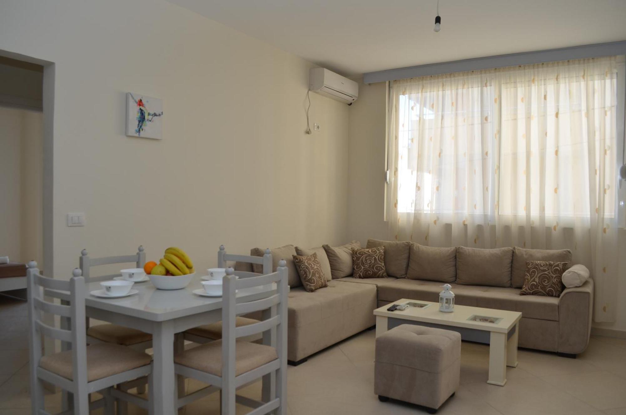 Eri Apartments ساراندا المظهر الخارجي الصورة